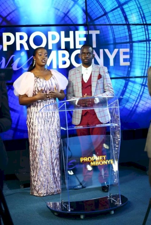 Prophet Elvis Mbonye Live 12.10.2021 #ProphetElvisMbonye